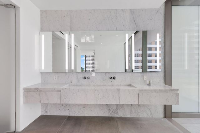 2000 S OCEAN Drive 5A, Hallandale Beach, FL 33009