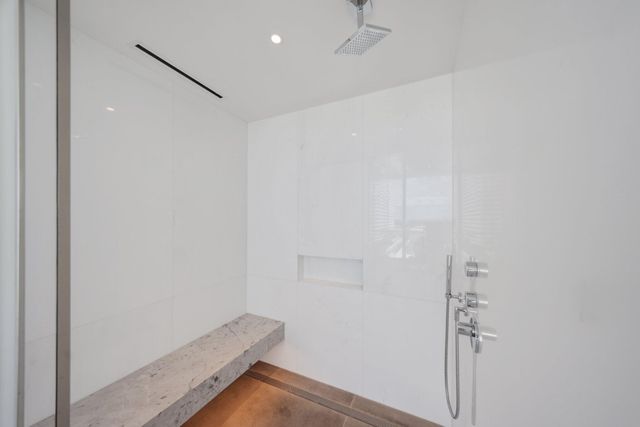 2000 S OCEAN Drive 5A, Hallandale Beach, FL 33009