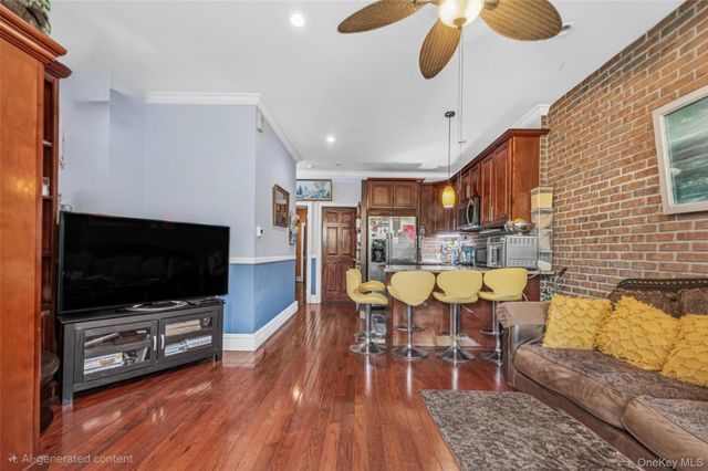 298 Etna St, Brooklyn, NY 11208