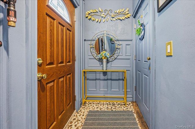 298 Etna St, Brooklyn, NY 11208
