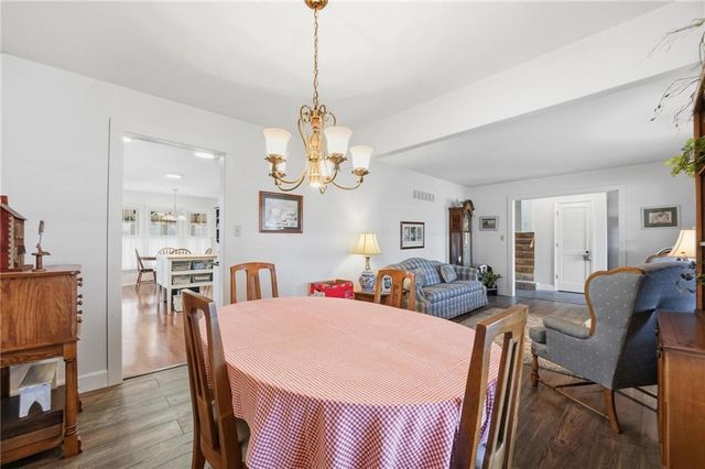 24101 E 88th Street, Lee's Summit, MO 64064