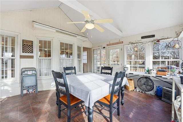 24101 E 88th Street, Lee's Summit, MO 64064