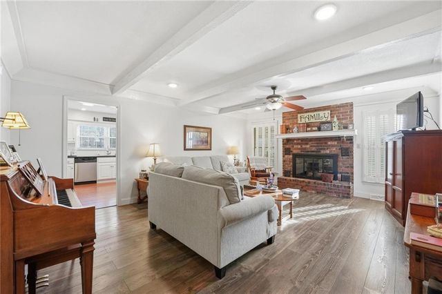 24101 E 88th Street, Lee's Summit, MO 64064