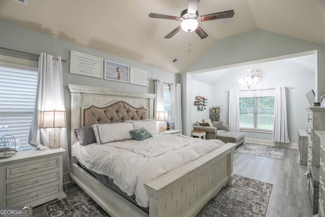 571 Stonebranch Drive, Loganville, GA 30052