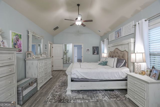 571 Stonebranch Drive, Loganville, GA 30052