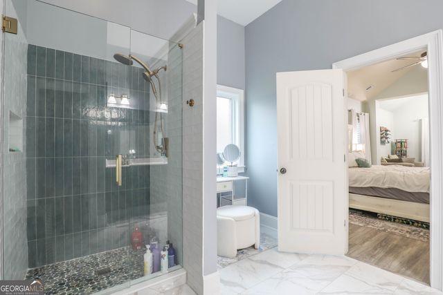 571 Stonebranch Drive, Loganville, GA 30052