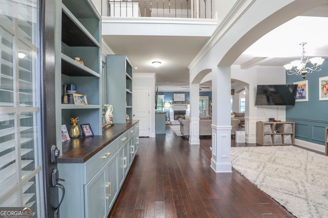 571 Stonebranch Drive, Loganville, GA 30052