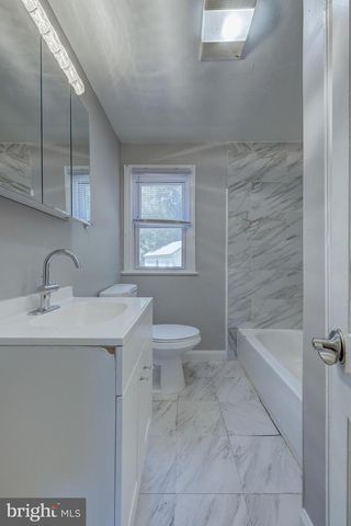 189 REGINA AVE, Hamilton, NJ 08619