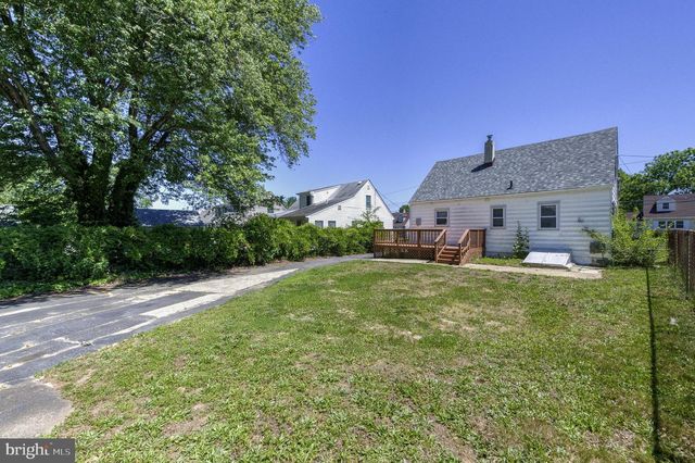 189 REGINA AVE, Hamilton, NJ 08619