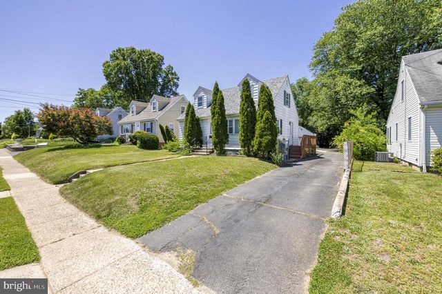 189 REGINA AVE, Hamilton, NJ 08619