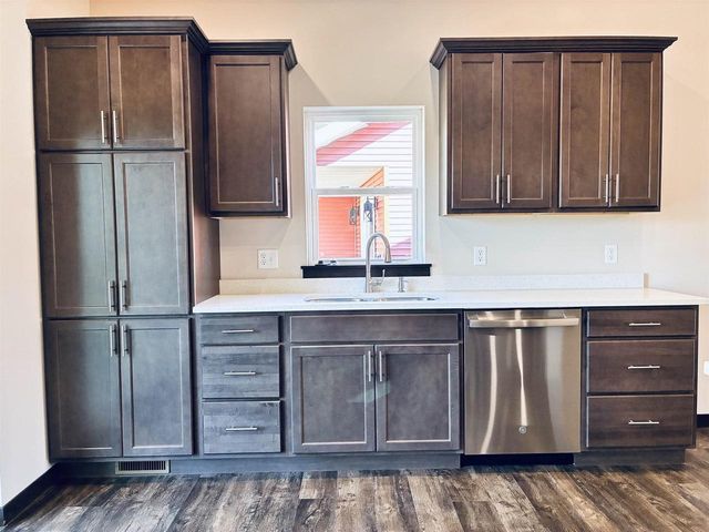 1059 Armida Court, Reedsburg, WI 53959