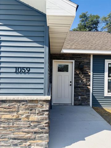 1059 Armida Court, Reedsburg, WI 53959