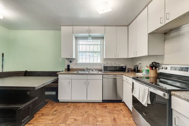 921 E Annie Street, Fort Worth, TX 76104