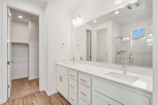 2939 Limoges Walk, Sacramento, CA 95834