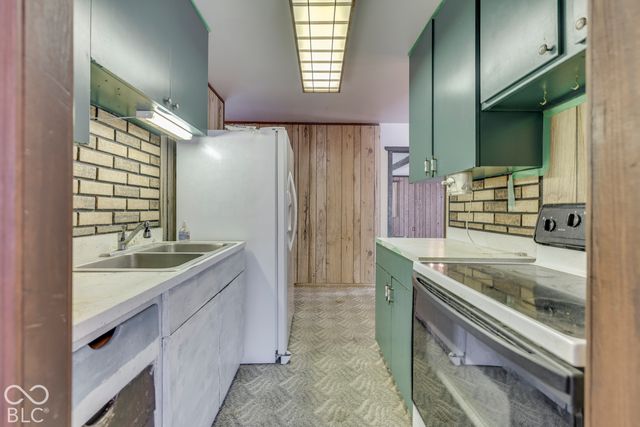 3915 Arborcrest Drive, Indianapolis, IN 46226