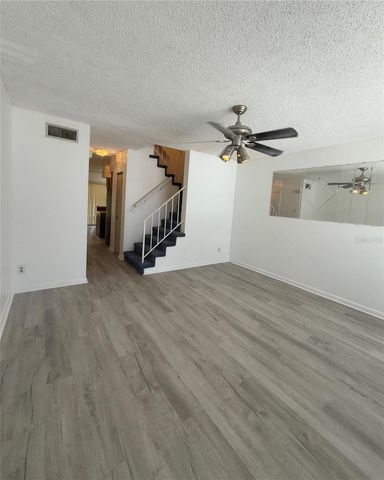 6630 121ST AVENUE 6, Largo, FL 33773