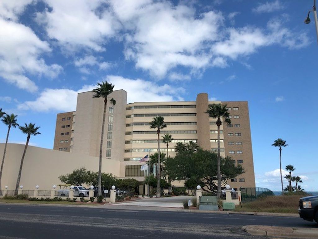 4350 Ocean Dr 705, Corpus Christi, TX 78412 — exterior