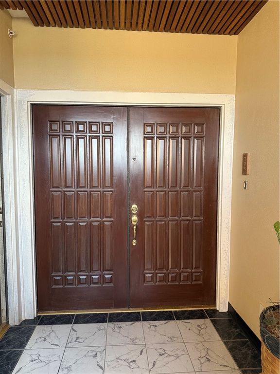 4350 Ocean Dr 705, Corpus Christi, TX 78412 — photo 2