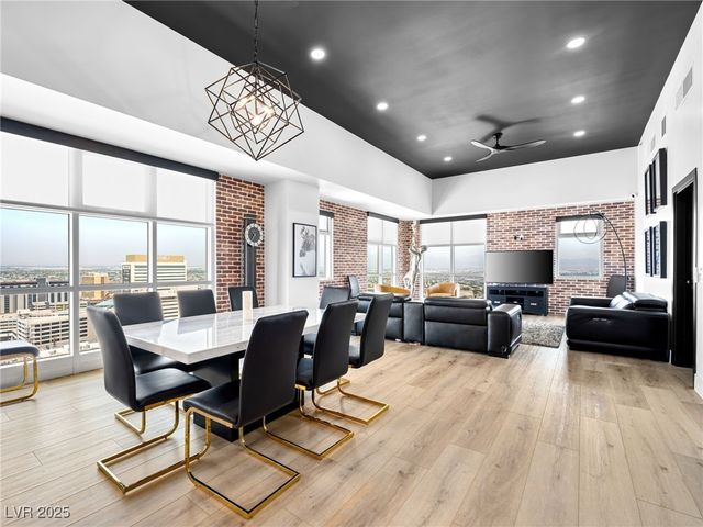 150 Las Vegas Boulevard 2304, Las Vegas, NV 89101