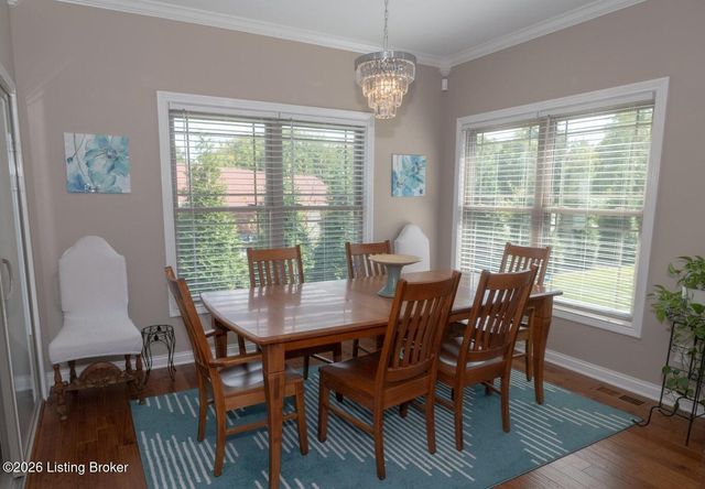 7503 Pavilion Park Rd, Louisville, KY 40214