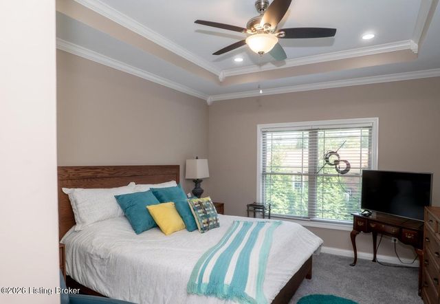 7503 Pavilion Park Rd, Louisville, KY 40214