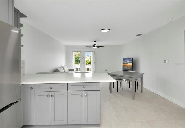 729 SAINT JUDES DRIVE S 2, Longboat Key, FL 34228