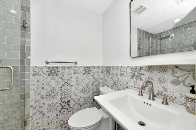 729 SAINT JUDES DRIVE S 2, Longboat Key, FL 34228