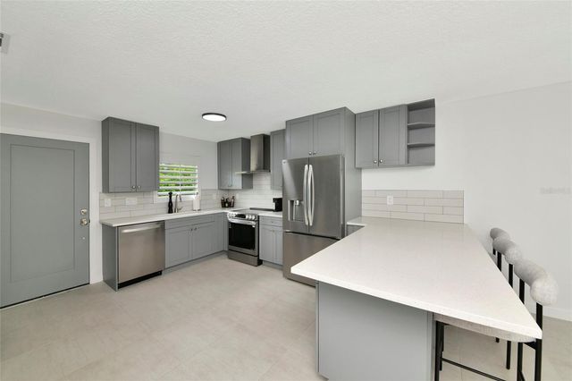 729 SAINT JUDES DRIVE S 2, Longboat Key, FL 34228