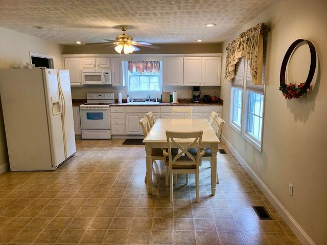 500 SW Beaver Lodge Rd Road, Monticello, KY 42633