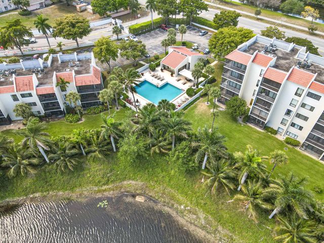 2500 Presidential Way 302, West Palm Beach, FL 33401