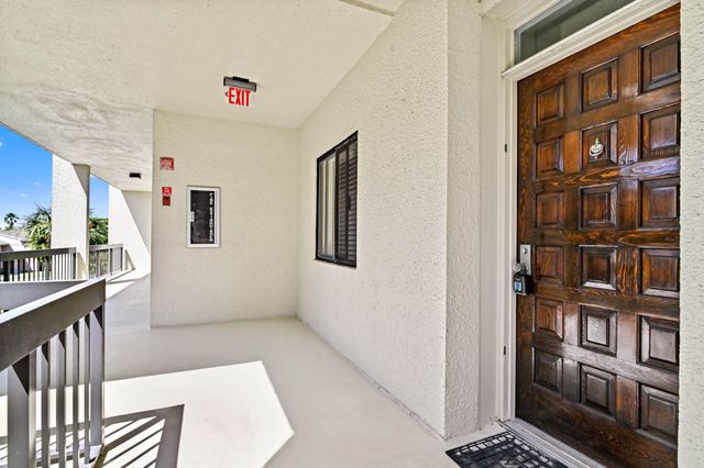 2500 Presidential Way 302, West Palm Beach, FL 33401