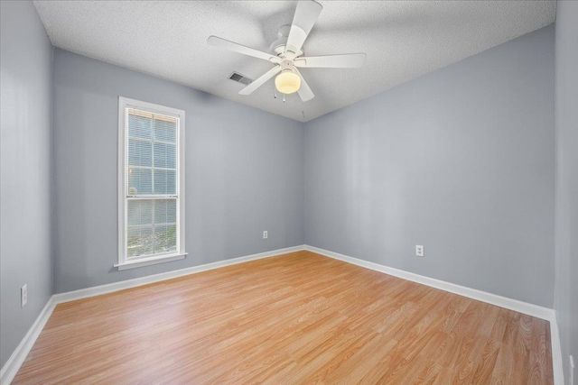 8095 KERRY DR, Memphis, TN 38018