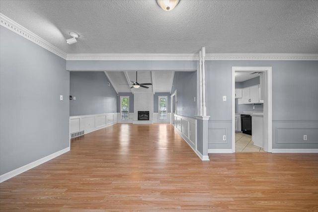 8095 KERRY DR, Memphis, TN 38018