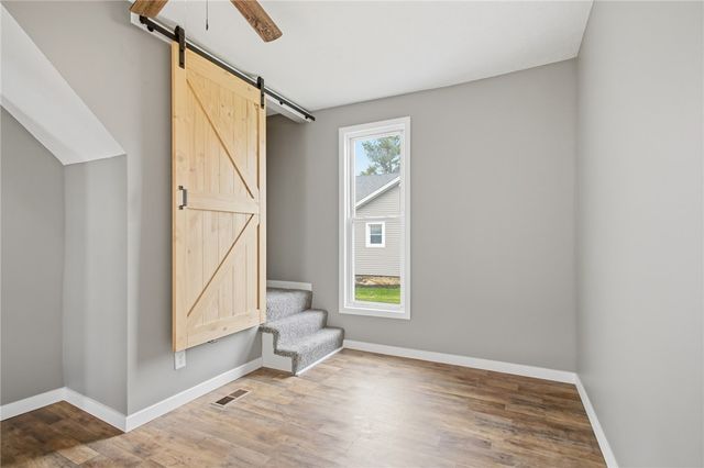 109 W Lynn Street, St Paris, OH 43072