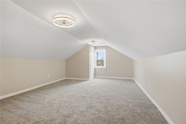 109 W Lynn Street, St Paris, OH 43072