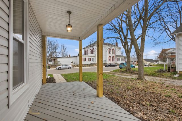 109 W Lynn Street, St Paris, OH 43072