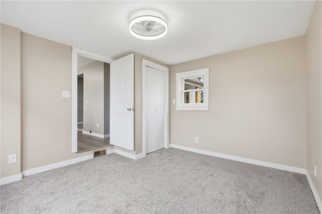 109 W Lynn Street, St Paris, OH 43072