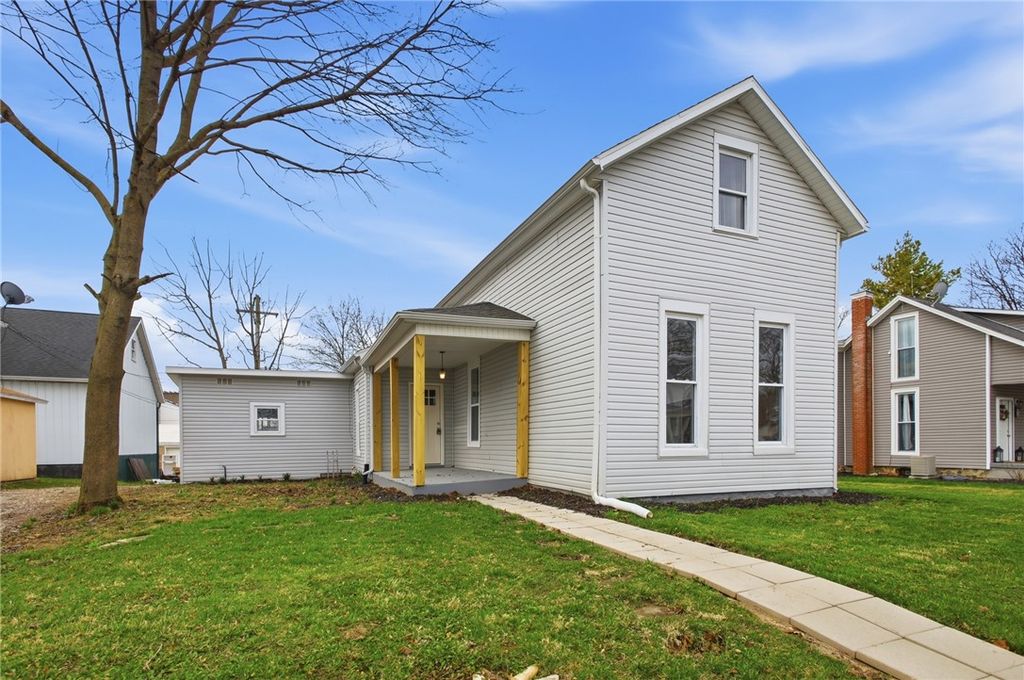 109 W Lynn Street, St Paris, OH 43072