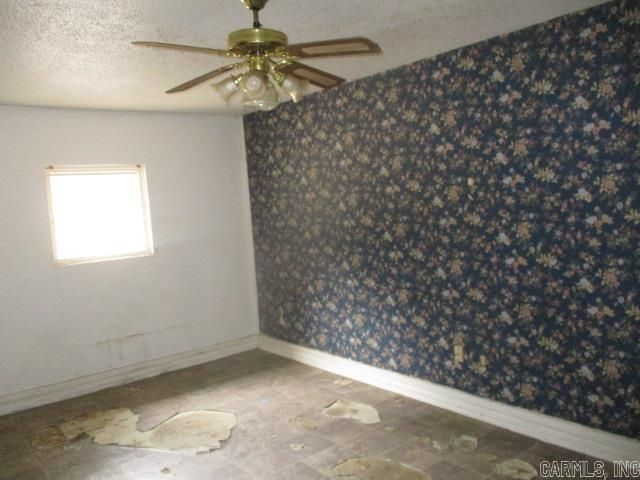 1814 Neely ST, Jacksonville, AR 72076