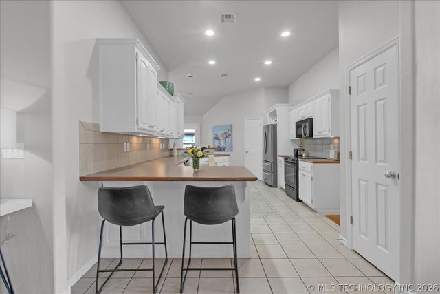 14122 S Toledo Avenue, Bixby, OK 74008