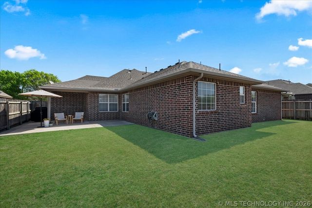 14122 S Toledo Avenue, Bixby, OK 74008
