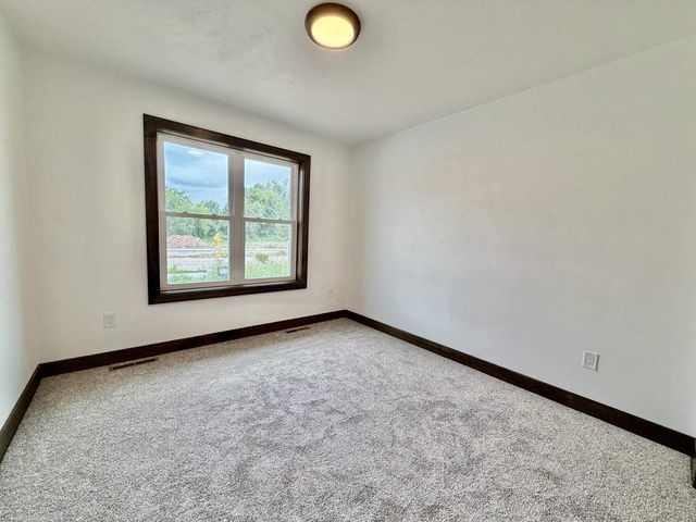 1360 BENS WAY, Kaukauna, WI 54130
