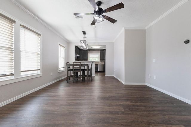 112 Wood Avenue, Baytown, TX 77520