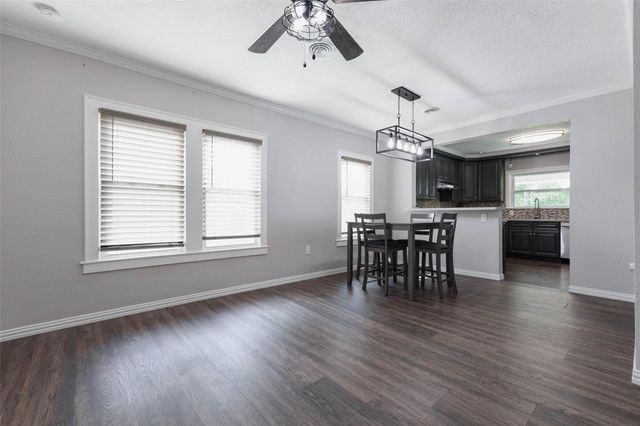 112 Wood Avenue, Baytown, TX 77520