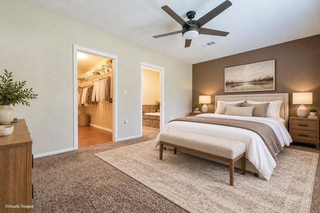 112 Wood Avenue, Baytown, TX 77520
