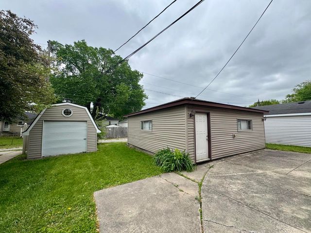 18013 Park Avenue, Lansing, IL 60438