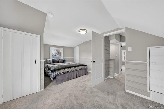 33544 Brown Street, Garden City, MI 48135