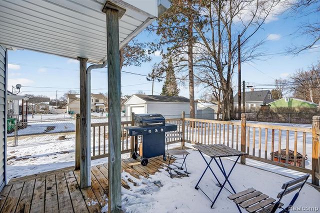 33544 Brown Street, Garden City, MI 48135