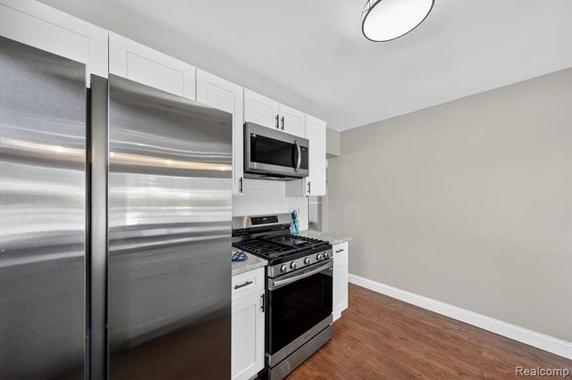 33544 Brown Street, Garden City, MI 48135