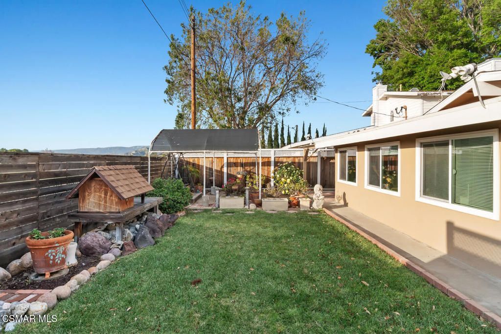 Image 17 of property listing at 1529 Paul Street, Simi Valley, CA 93065